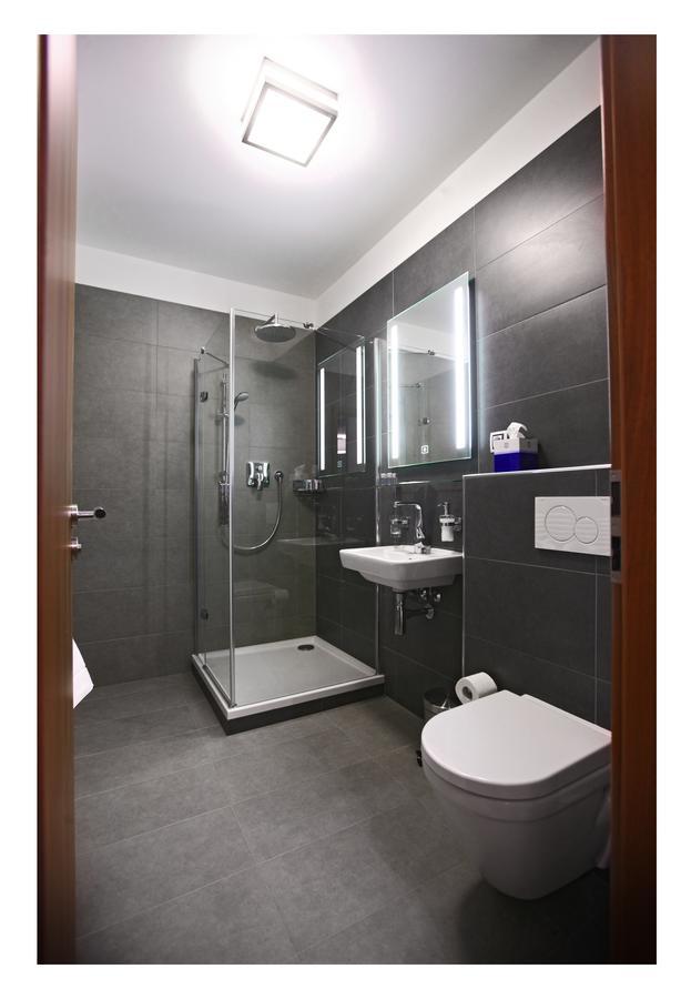 Hotel U Kasny Rajhrad Екстериор снимка