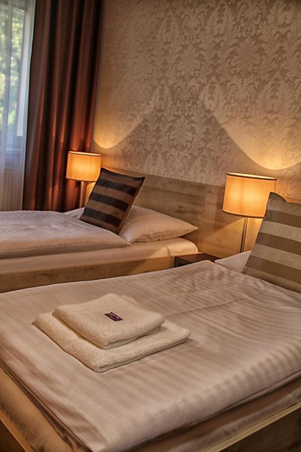 Hotel U Kasny Rajhrad Екстериор снимка